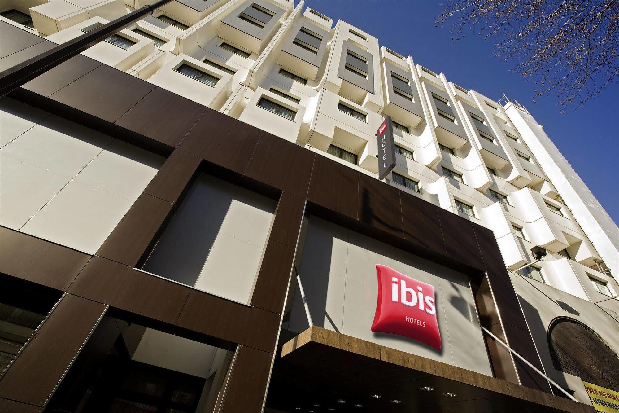 Ibis Paris Montmartre Sacre-Coeur Hotel Exterior photo